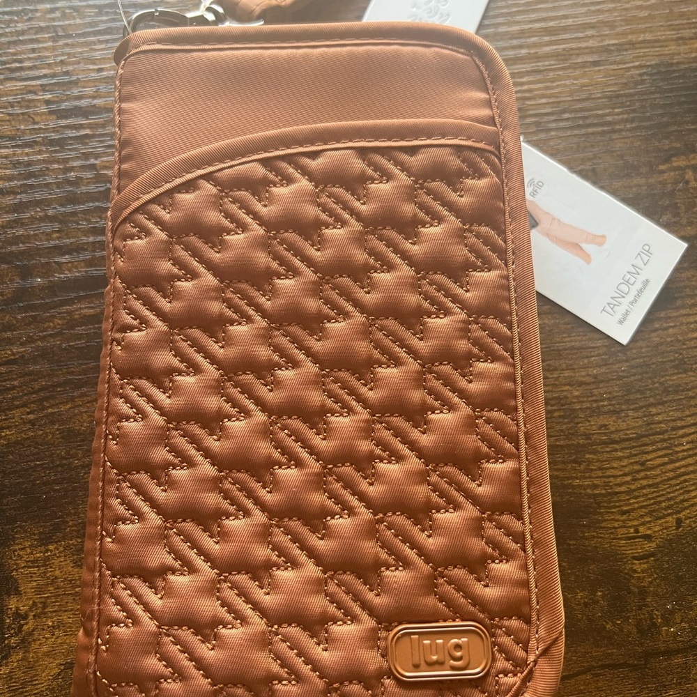 Lug Quilted Copper Wristlet